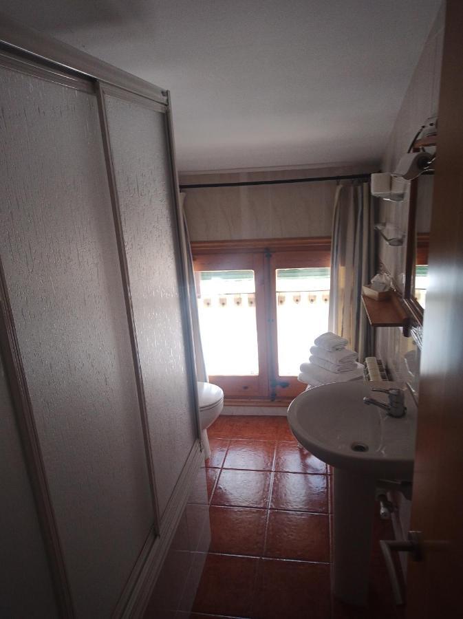 Hotel La Botiga Prades Extérieur photo