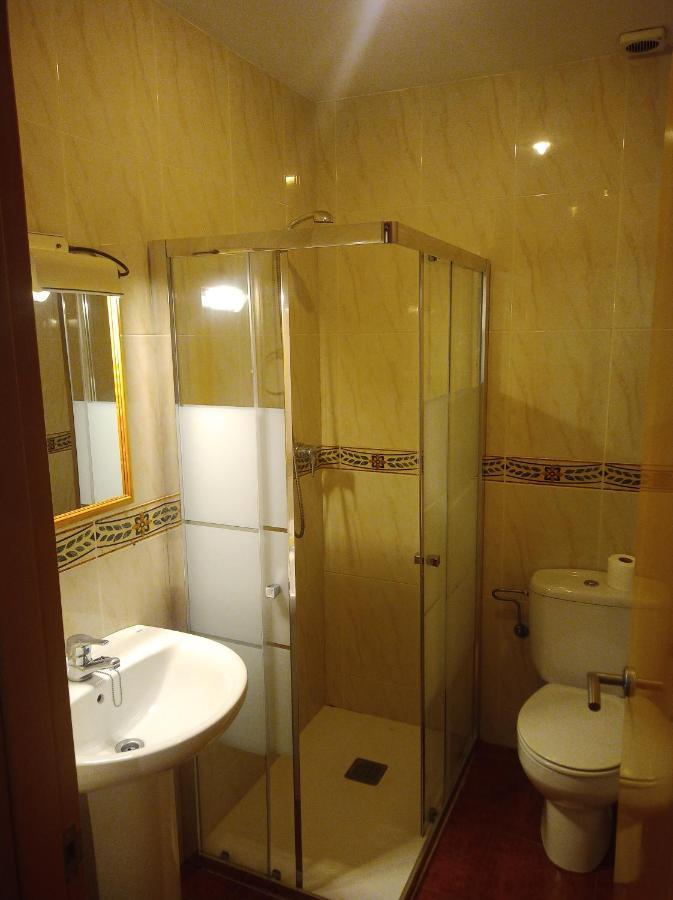 Hotel La Botiga Prades Extérieur photo
