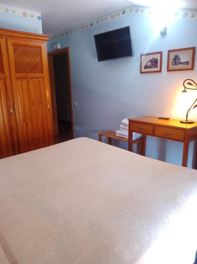 Hotel La Botiga Prades Extérieur photo