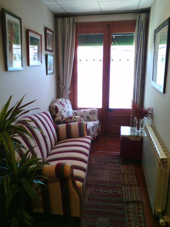 Hotel La Botiga Prades Extérieur photo