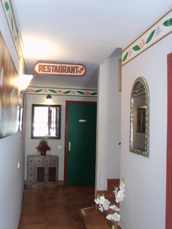 Hotel La Botiga Prades Extérieur photo